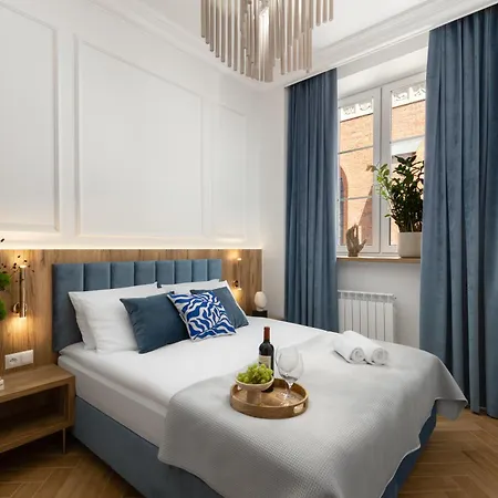 Movo Prestige Old Town Apartment